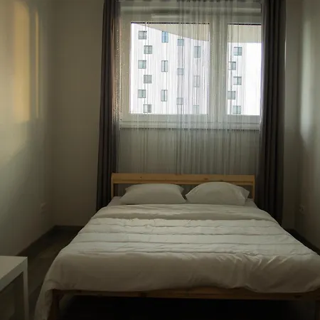 Cozy In Petrzalka Apartman *